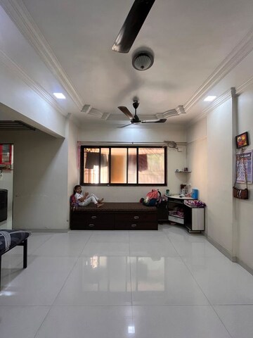 Furnished Amenities in 2 BHK Apartment at Raj Ratna Park CHS, Brahmand – for Rent