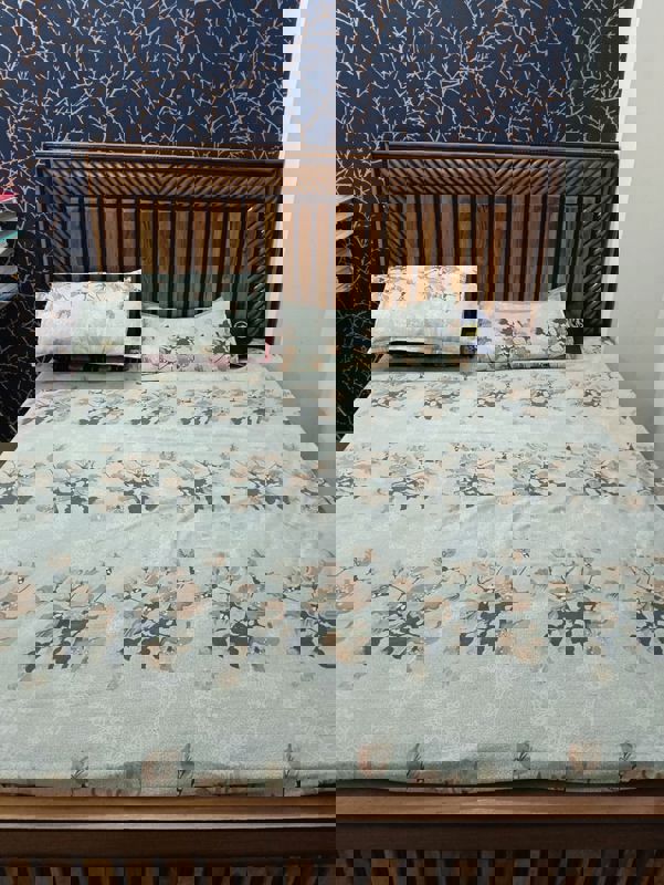 2 BHK 1050 Sq.Ft. Builder Floor in Shyama Apartments Noida