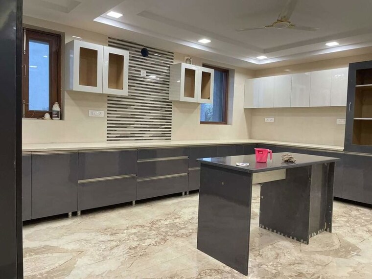 Kitchen, puri-kohinoor 3 Bedroom 151 Sq.Yd. Builder Floor In Sector 89 Faridabad 10097005