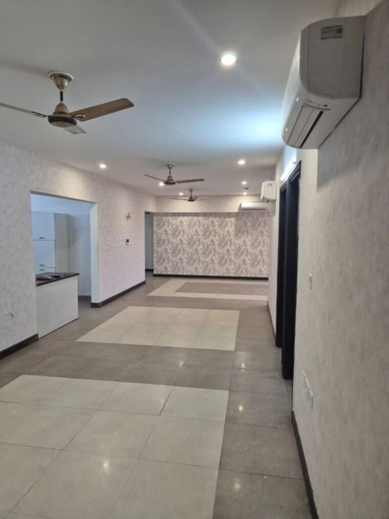 Bathroom, aerocity 3.5 Bedroom 3500 Sq.Ft. Apartment In Aerocity Mohali 10097036