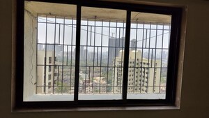 Room in 2 BHK Apartment at Runwal Garden City, Balkum Pada – for Rent