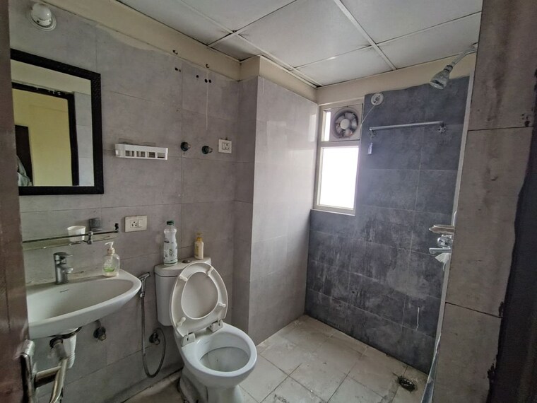 Bathroom, exotica-dreamville 3 Bedroom 1340 Sq.Ft. Apartment In Sector 16c Greater Noida Greater Noida 10097072