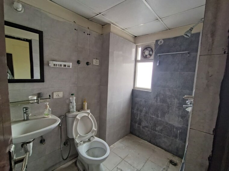 Bathroom, exotica-dreamville 3 Bedroom 1340 Sq.Ft. Apartment In Sector 16c Greater Noida Greater Noida 10097072