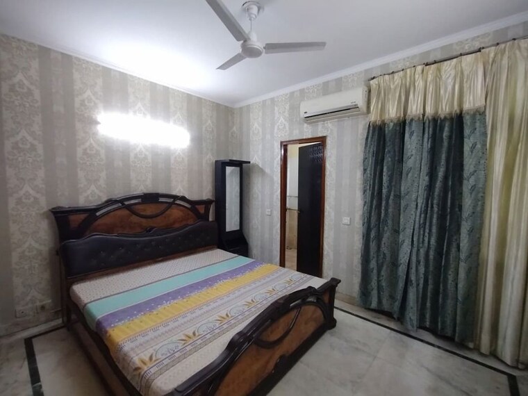 Bedroom, bhawani-apartments 2 Bedroom 1100 Sq.Ft. Apartment In Suncity Gurgaon 10096491