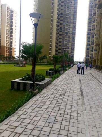 4 BHK Apartment For Rent in Trident Embassy, Sector 1 Greater Noida