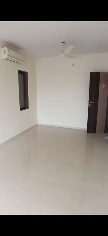 2 BHK Apartment For Rent in Poddar Samadhan Apartments, Goregaon West