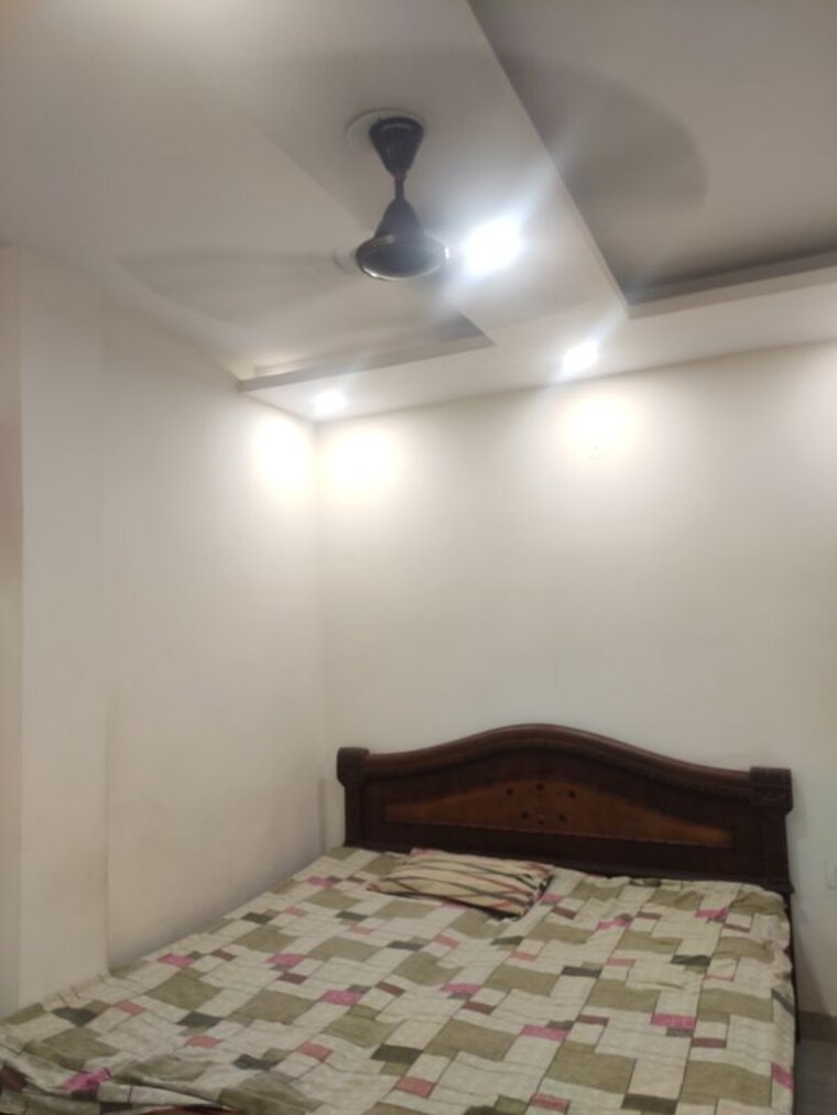 Bedroom, rajouri garden 2 Bedroom 900 Sq.Ft. Builder Floor In Rajouri Garden Delhi 10097267
