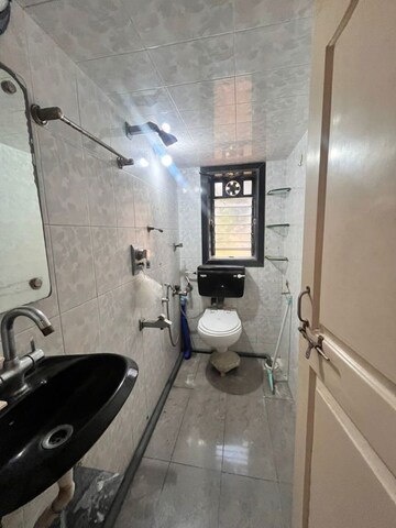 Bathroom in 1 BHK Apartment at Seven Bunglow – for Rent