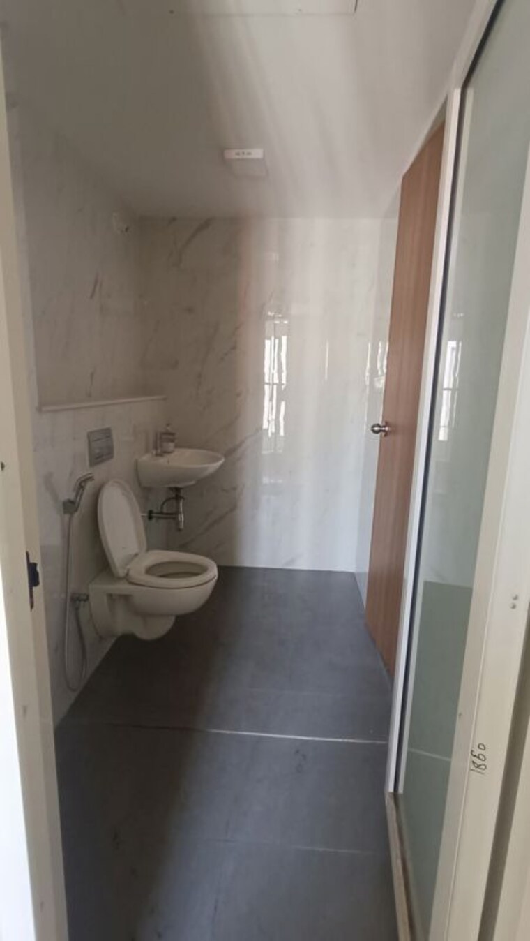 Bathroom, lodha-codename-premier 3 Bedroom 759 Sq.Ft. Apartment In Dombivli East Thane 10097504