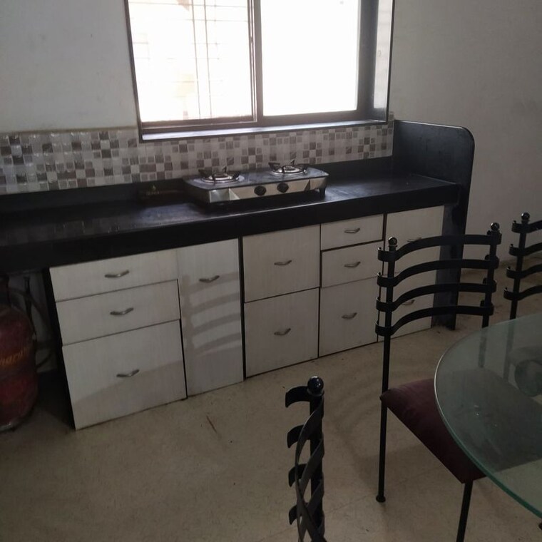 Kitchen, radha-housing-society 2 Bedroom 950 Sq.Ft. Apartment In Aundh Pune 10097540