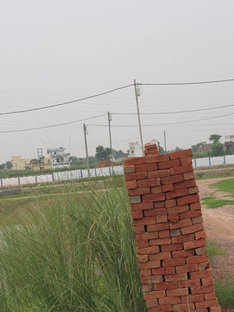 Exterior View, kudi khera  79 Sq.Yd. Plot In Kudi Khera Greater Noida 10097472