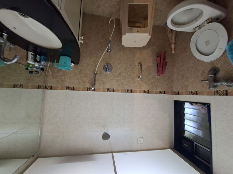 undefined, grand-paradise 3 Bedroom 1400 Sq.Ft. Apartment In Pali Hill Mumbai 10097578