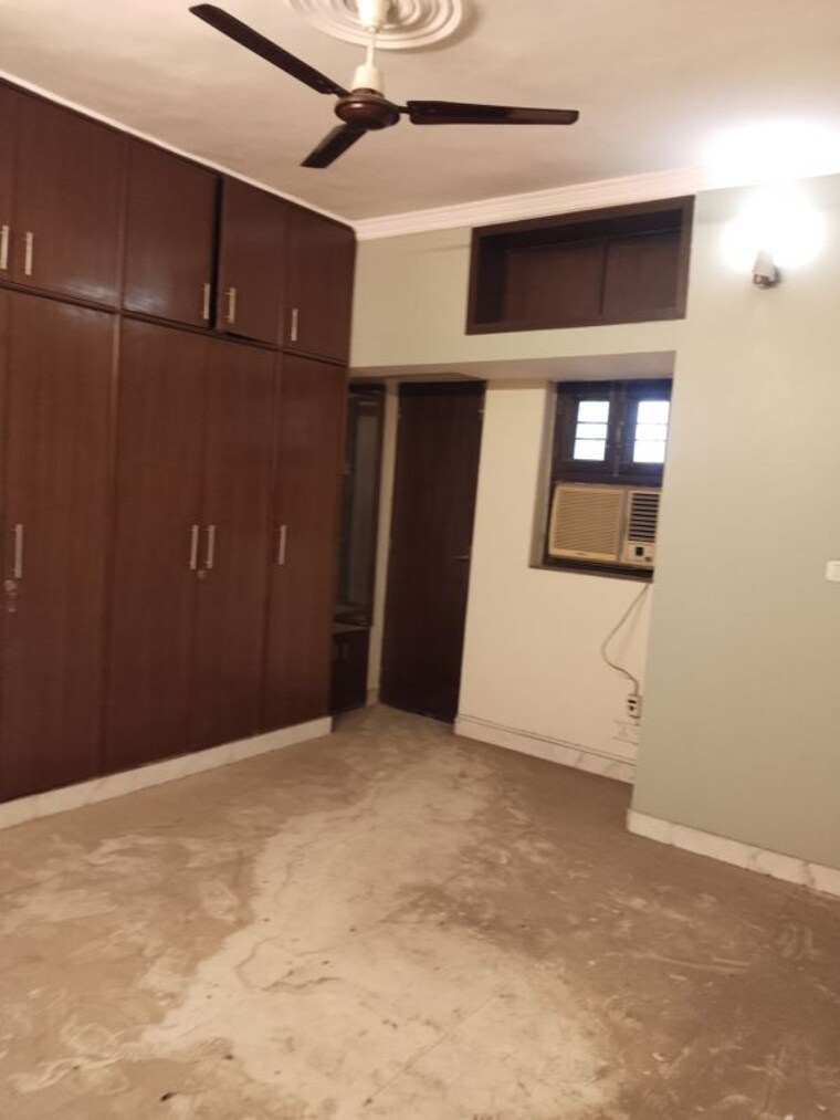 Room, jasola 4 Bedroom 3000 Sq.Ft. Builder Floor In Jasola Delhi 10097709