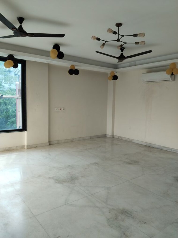 Room, jasola 4 Bedroom 3000 Sq.Ft. Builder Floor In Jasola Delhi 10097709