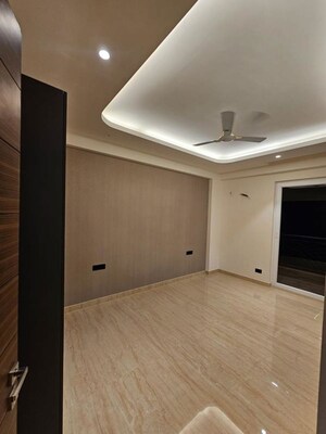 Room in 3 BHK Apartment at Ansal API Esencia, Sector 67 – for Sale