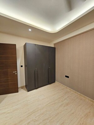 Room in 3 BHK Apartment at Ansal API Esencia, Sector 67 – for Sale