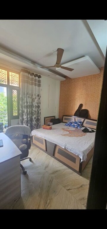 Master Bedroom in 2 BHK Builder Floor at Rohini Sector 25 – for Sale