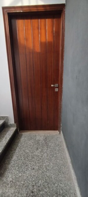 Furnished Amenities in 2.5 BHK Builder Floor at Puri Kohinoor, Sector 89 – for Sale