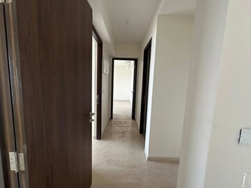 Building Lobby in 3 BHK Apartment at Kalpataru Magnus, Bandra East – for Rent
