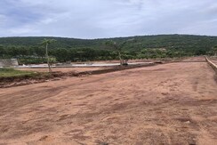 Plot For Sale in Krishna Nagar