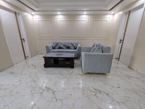 Living Room in 3 BHK Builder Floor at Sector 51 – for Rent