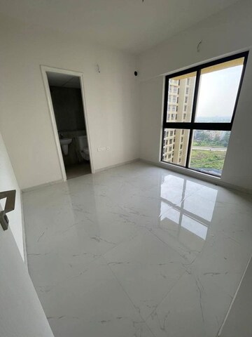 Room in 1 BHK Apartment at Runwal Gardens, Dombivli East – for Sale