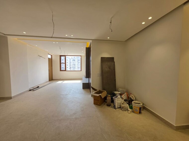 Living Room, pir machalla 3 Bedroom 2500 Sq.Ft. Apartment In Pir Machalla Zirakpur 10098362