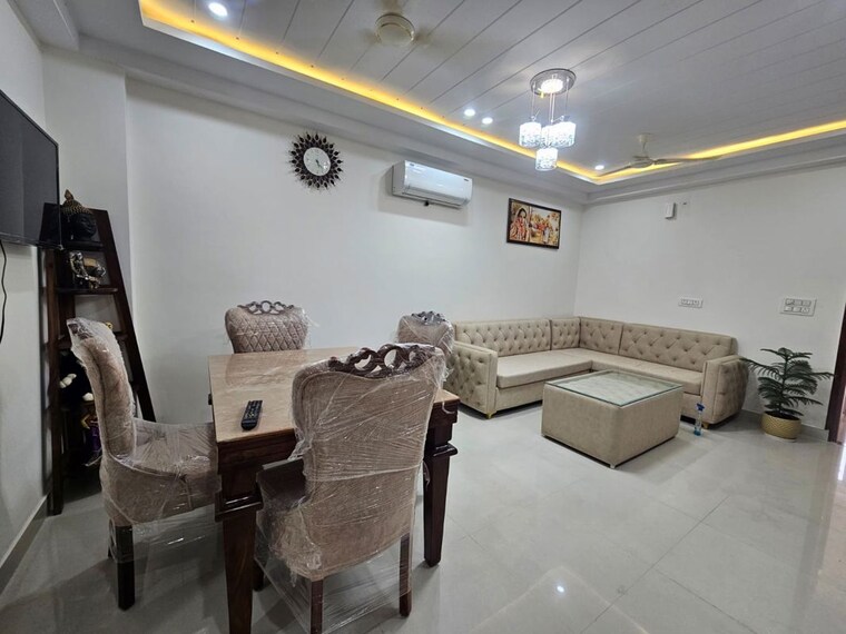 Living Room, pir machalla 3 Bedroom 1700 Sq.Ft. Apartment In Pir Machalla Zirakpur 10098702