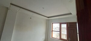 Room in 3 BHK Builder Floor at Amolik Aster Woods, Sector 98 – for Sale