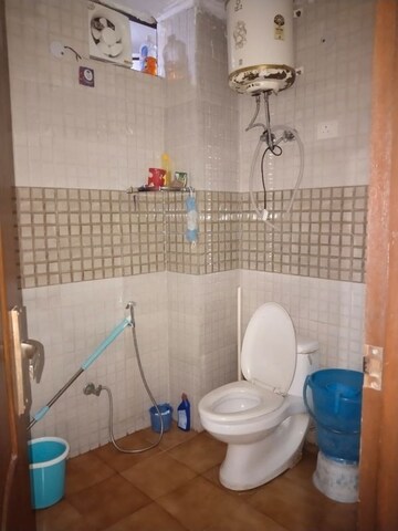 Bathroom in 2 BHK Builder Floor at Neb Sarai – for Rent