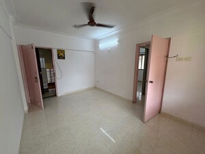 1 BHK Apartment For Sale in Borivali East