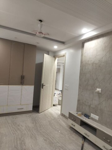 Building Lobby in 3 BHK Builder Floor at Vikas Puri – for Sale