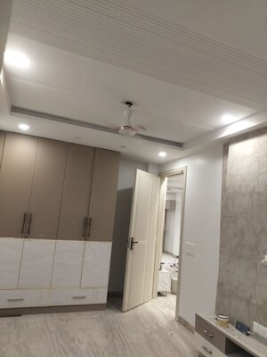 Building Lobby in 3 BHK Builder Floor at Vikas Puri – for Sale