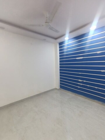 Room in 3 BHK Builder Floor at Govindpuri – for Sale