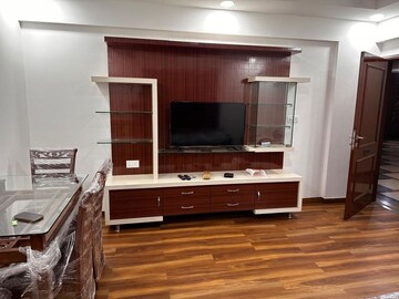 Furnished Amenities in 2 BHK Apartment at Hiranandani Estate Queens, Ghodbunder Road – for Rent