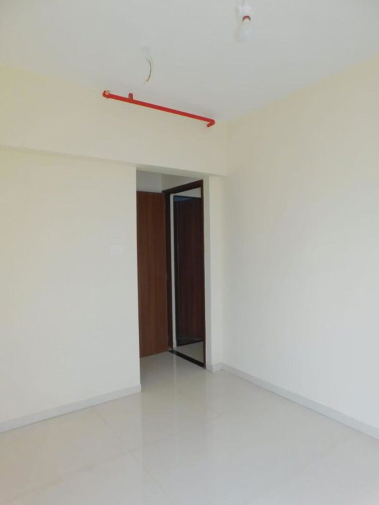 Room, borivali east 2 Bedroom 545 Sq.Ft. Apartment In Borivali East Mumbai 10098924