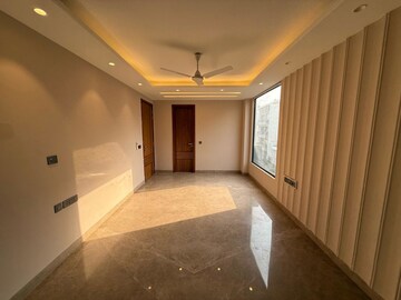 3 BHK Builder Floor For Rent in East Of Kailash