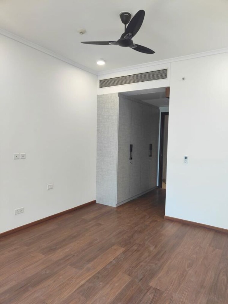 Room, bombay-realty-island-city-center-icc 3 Bedroom 2255 Sq.Ft. Apartment In Wadala Mumbai 10099087