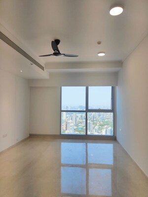 Room in 3 BHK Apartment at Bombay Realty Island city center ICC, Wadala – for Rent