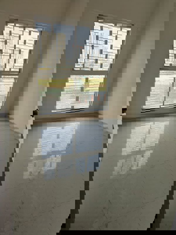 3 BHK + Servant Room 1500 Sq.Ft. Apartment in Mantra Monarch