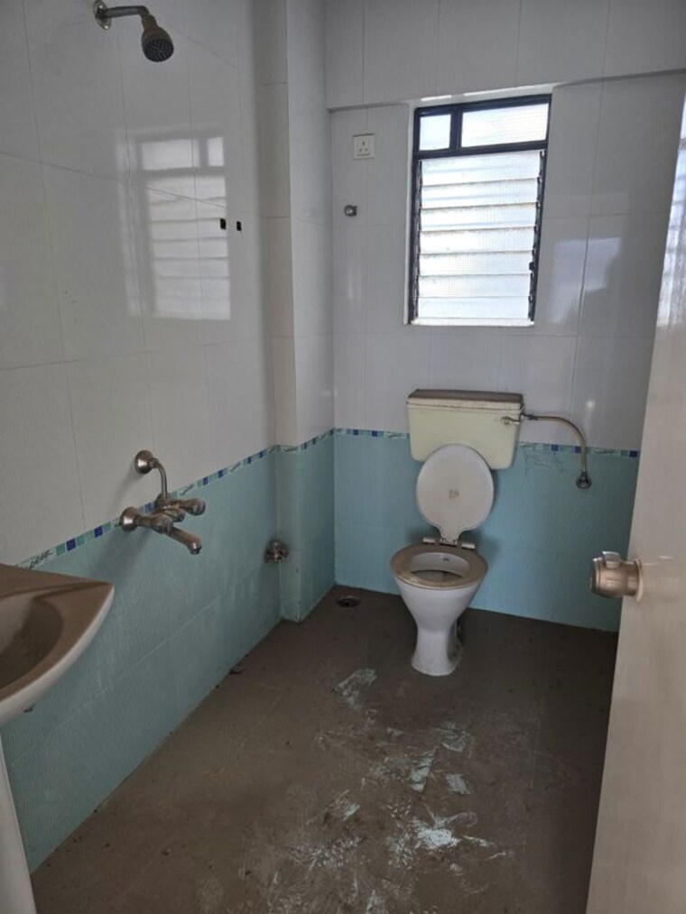 Bathroom, dharmavat-sunder-samruddhi 2 Bedroom 971 Sq.Ft. Apartment In Dhayari Pune 10099058