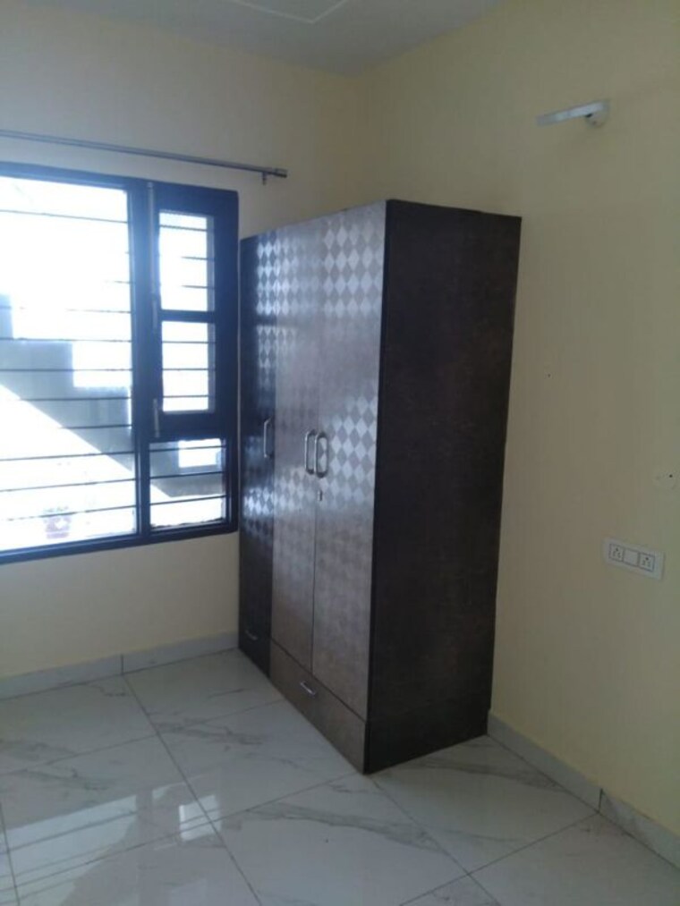 Room, aerocity 3 Bedroom 1600 Sq.Ft. Builder Floor In Aerocity Mohali 10099104