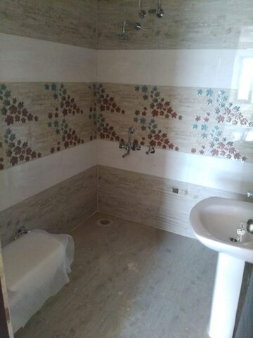 Bathroom in 3 BHK Builder Floor at Aerocity – for Rent