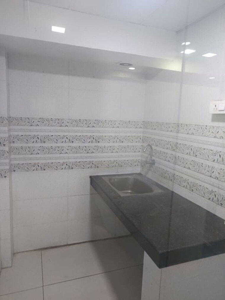 Kitchen, sector 2 Commercial Office Space 1545 Sq.Ft. In Sector 2 Noida 10099192