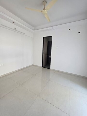 Room in 3 BHK Builder Floor at Sector 57 – for Rent