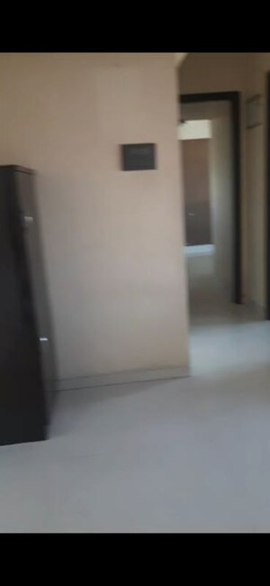 Room in 2 BHK Apartment at Arkade Bhoomi Heights, Kandivali West – for Rent