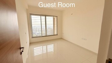 Room in 2.5 BHK Apartment at Kalpataru Exquisite Sierra, Wakad – for Sale