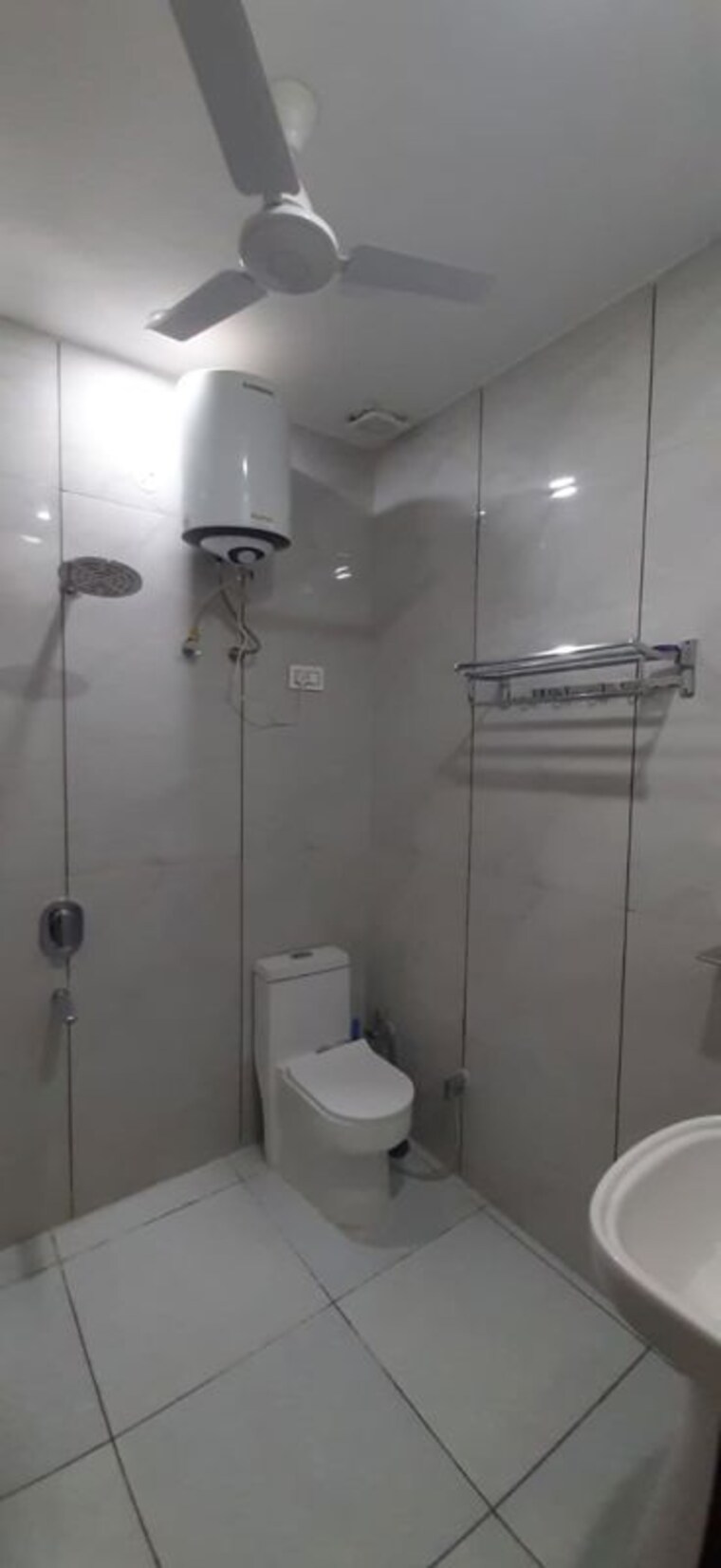 Bathroom, aerocity 3 Bedroom 1260 Sq.Ft. Builder Floor In Aerocity Mohali 10099344