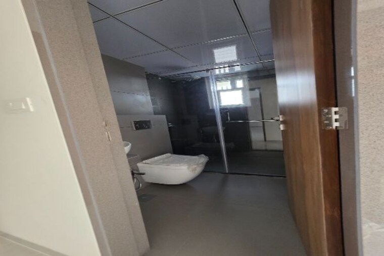 Bathroom, shankarpura 2.5 Bedroom 642 Sq.Ft. Builder Floor In Shankarpura Delhi 10099296