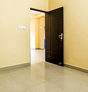 2 BHK Apartment For Rent in Wave City